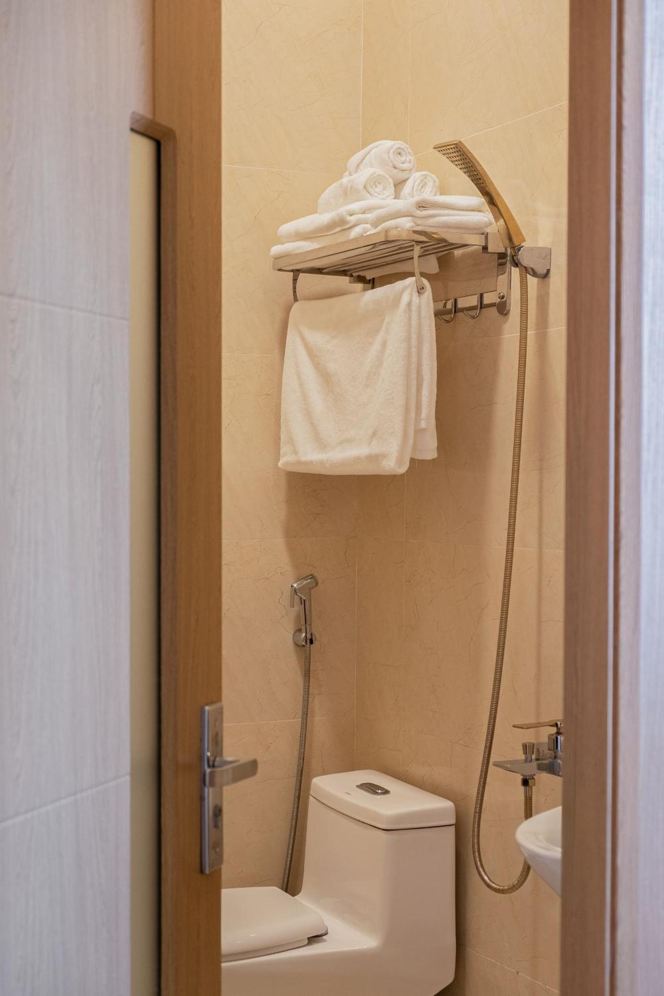Mekong Gia Lai Hotel - Me Kong Pleiku Zewnętrze zdjęcie